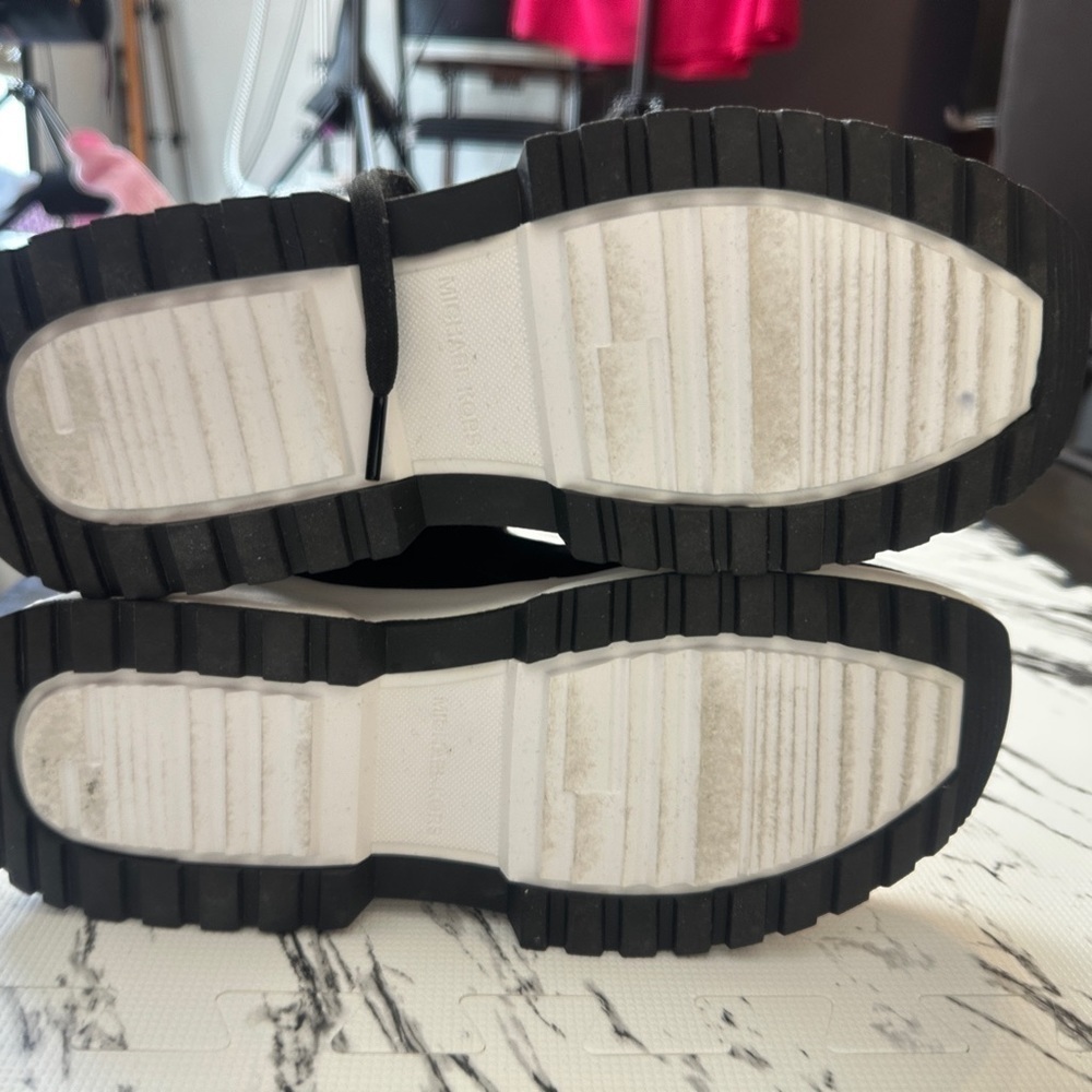 Euc - Michael Kors 2” platform sneakers size 9 - Picture 4 of 12